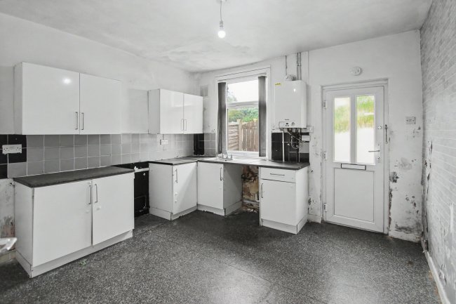 370 Shirland Lane, Darnall, Sheffield, South Yorkshire, S9 3FL 10