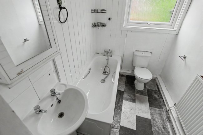 370 Shirland Lane, Darnall, Sheffield, South Yorkshire, S9 3FL 10