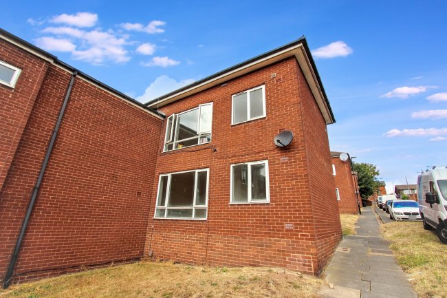 27 Queen Street, Doncaster, South Yorkshire, DN4 8AA 3