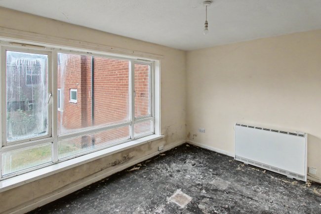 27 Queen Street, Doncaster, South Yorkshire, DN4 8AA 3