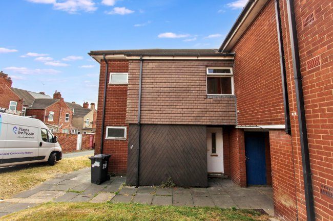 27 Queen Street, Doncaster, South Yorkshire, DN4 8AA 3