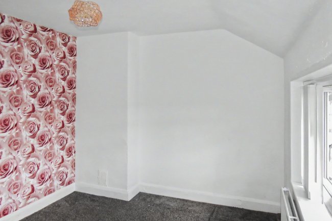 94 Collins Road, Bamber Bridge, Preston, Lancashire, PR5 6GU 1