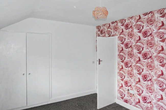 94 Collins Road, Bamber Bridge, Preston, Lancashire, PR5 6GU 1