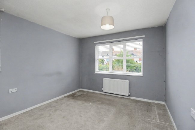 378 Endike Lane, North Hull Estate, Hull, HU6 8AA 9