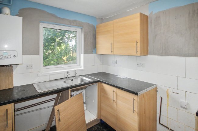 23 White Lane, Wibsey Bank, Bradford, West Yorkshire, BD6 1AS 5