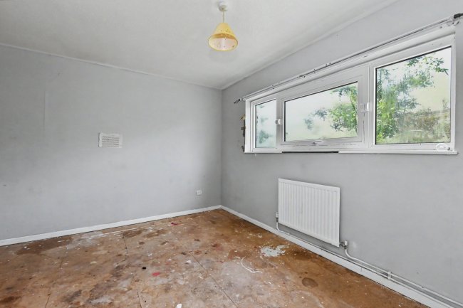 31 Redruth Drive, Mansfield, Nottinghamshire, NG18 4QB 10