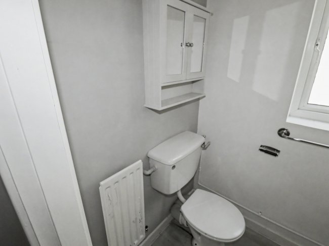 15 Hebble Brook Close, Mixenden, Halifax, West Yorkshire, HX2 8UJ 8