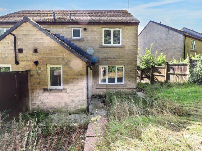 15 Hebble Brook Close, Mixenden, Halifax, West Yorkshire, HX2 8UJ 8