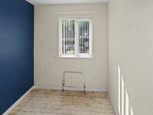 15 Hebble Brook Close, Mixenden, Halifax, West Yorkshire, HX2 8UJ 8