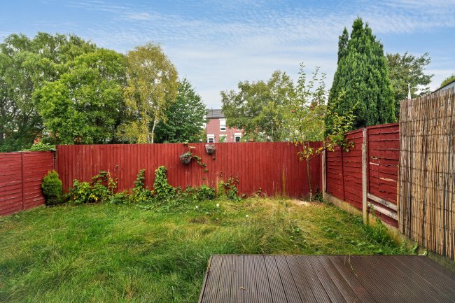 10 Grantham Street, Blackburn, Lancashire, BB2 4BZ 6