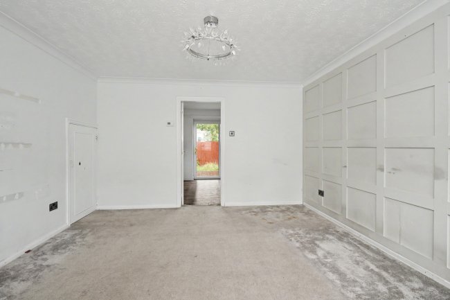 10 Grantham Street, Blackburn, Lancashire, BB2 4BZ 6