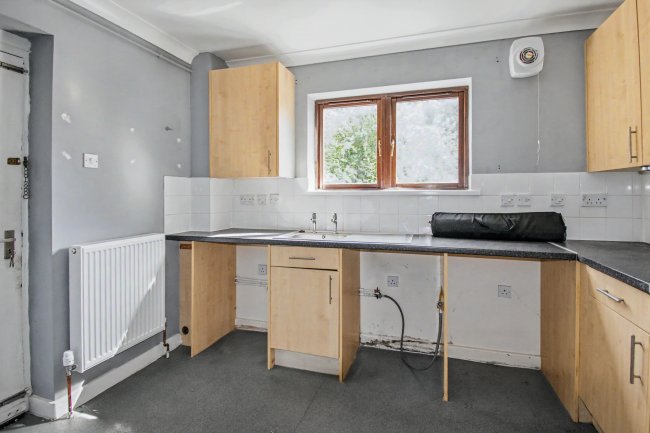 44 Chestnut Road, Pulham, St Mary, Diss, Norfolk, IP21 4RA 10