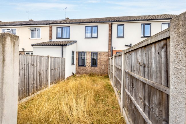 44, 44a, 44b and 44c Hallam Road, New Ollerton, Newmarket, NG22 9TL 2