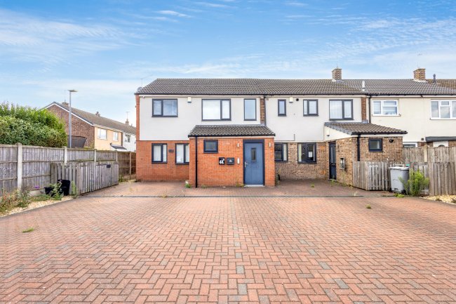 44, 44a, 44b and 44c Hallam Road, New Ollerton, Newmarket, NG22 9TL 2