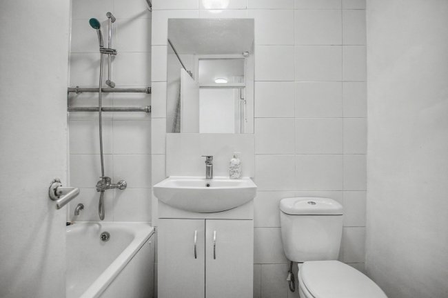 Flat 24 Centre Heights, 137 Finchley Road, Hampstead, London, NW3 6JG 3