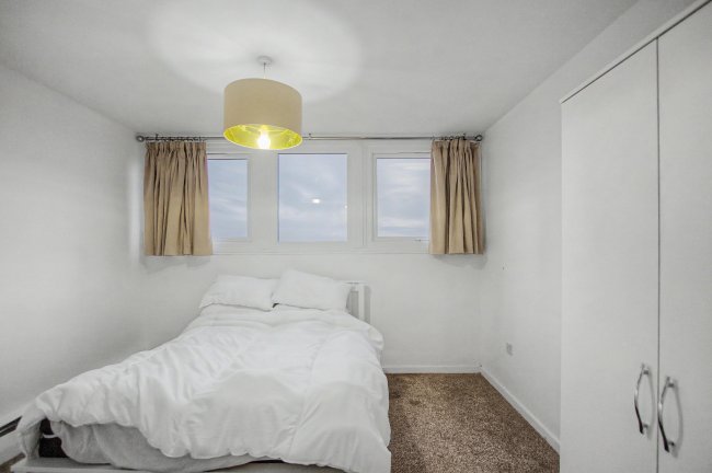 Flat 24 Centre Heights, 137 Finchley Road, Hampstead, London, NW3 6JG 3