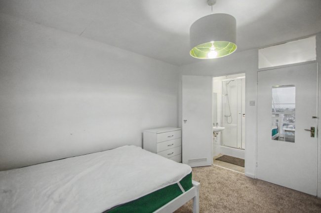 Flat 24 Centre Heights, 137 Finchley Road, Hampstead, London, NW3 6JG 3