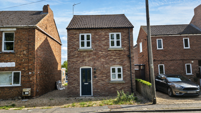 91a Bourne Road, Spalding, PE11 1JR 10