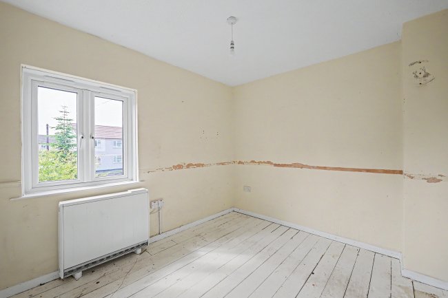15 Abberd Way, Calne, Wiltshire, SN11 8BB 8