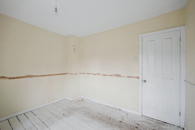 15 Abberd Way, Calne, Wiltshire, SN11 8BB 8