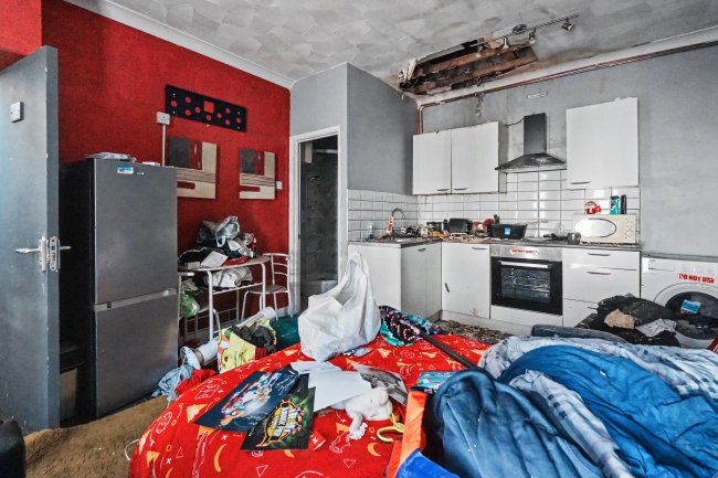 65 Goodison Road, Liverpool, L4 4EJ 4