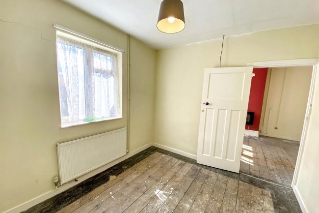 11 Woodlands Bungalows, Chippenham, Wiltshire, SN14 0HJ 9