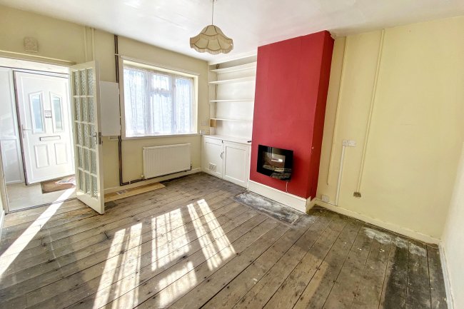 11 Woodlands Bungalows, Chippenham, Wiltshire, SN14 0HJ 9