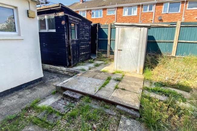 11 Woodlands Bungalows, Chippenham, Wiltshire, SN14 0HJ 9