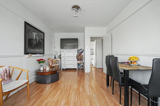Flat 27, Jepson House, Pearscroft Road, Fulham London SW6 2BG 7