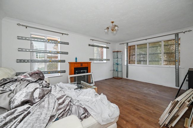 Flat 1 Kings Oak Court, RG1 4PX 1