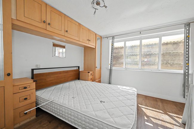 Flat 1 Kings Oak Court, RG1 4PX 1