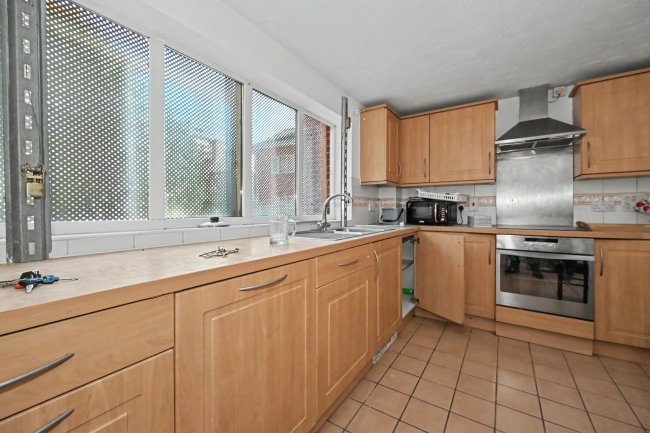 Flat 1 Kings Oak Court, RG1 4PX 1