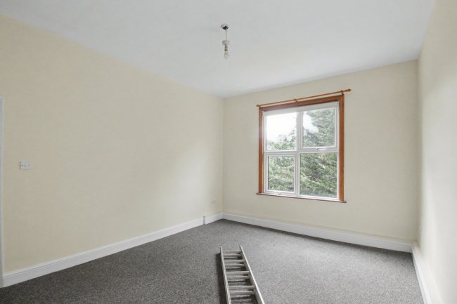 Flats 1 & 2, 3 Scotts Road, Leyton, London, E10 6LN 8