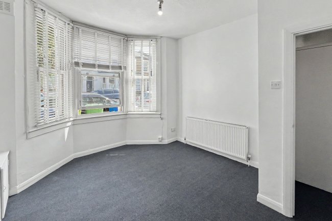 34a Ulverscroft Road, London, SE22 9HG 3