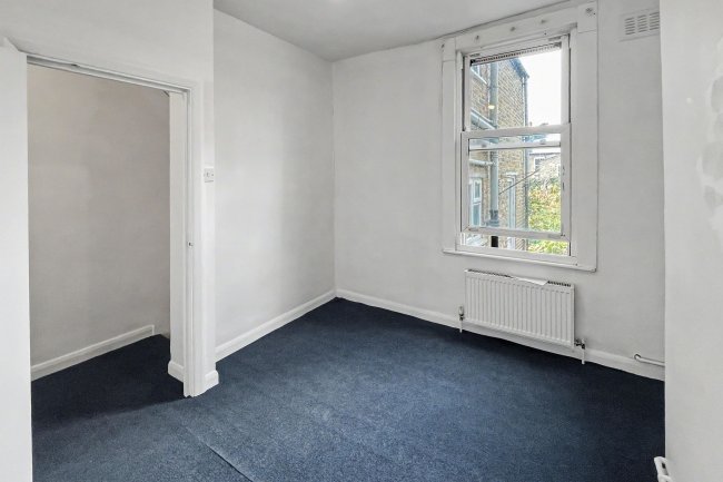 34a Ulverscroft Road, London, SE22 9HG 3