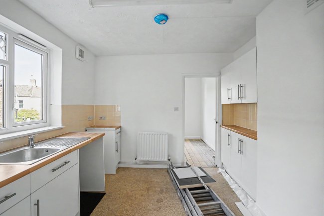 25b Friern Road, East Dulwich, London SE22 0AU 1