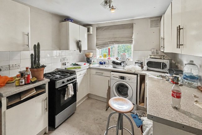 9B Fenwick Road, Peckham, London SE15 4HS 8