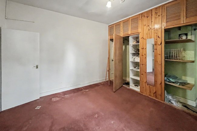 60A Asylum Road, London SE15 2LW 4