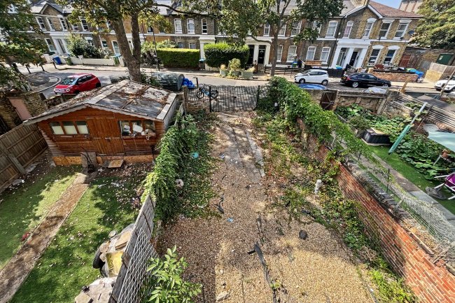 60A Asylum Road, London SE15 2LW 4