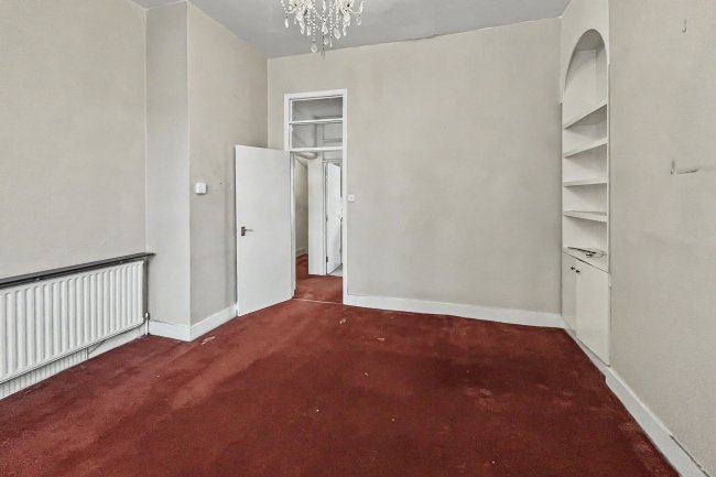 60A Asylum Road, London SE15 2LW 4