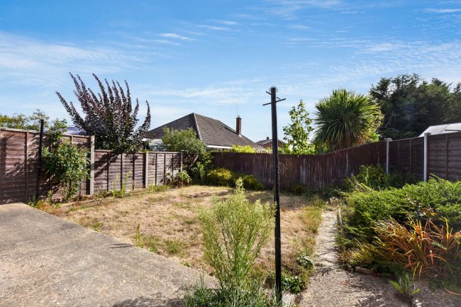21 Sandown Road, Ipswich, Suffolk, IP1 6RE 9
