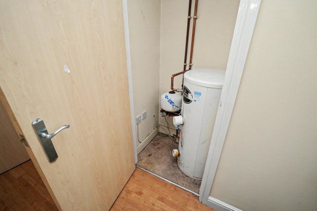 17 North Park, King Cross Street, Halifax, West Yorkshire, HX1 2HH 1