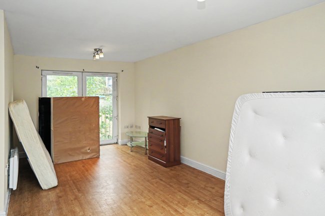 17 North Park, King Cross Street, Halifax, West Yorkshire, HX1 2HH 1