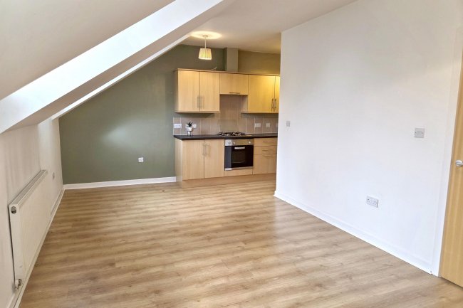 23 Imperial Court, Burnley, Lancashire, BB12 0PQ 2