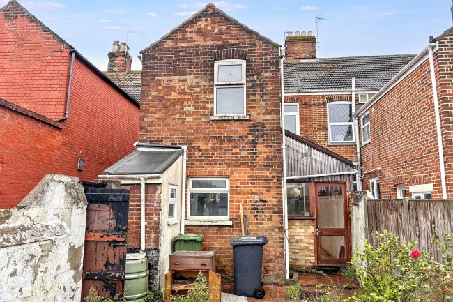 5 Garrison Road, Great Yarmouth, Norfolk, NR30 1PZ 8