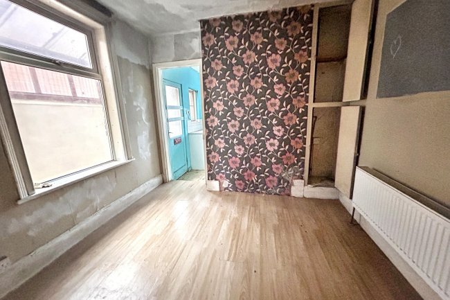 5 Garrison Road, Great Yarmouth, Norfolk, NR30 1PZ 8