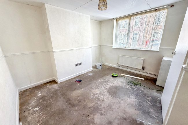 60 Priory Road, Shirehampton, Bristol, BS11 9TD 10