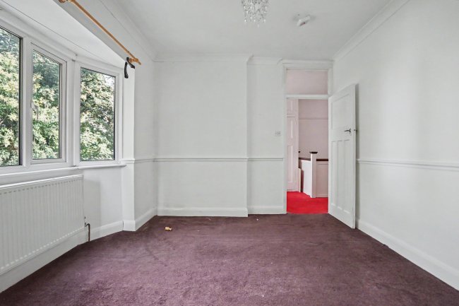 340A Godstone Road, Whyteleafe, Surrey CR3 0BA 1