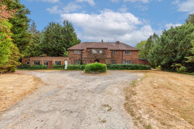 Ladds House, Old Otford Road, Sevenoaks, Kent, TN14 5EZ 6