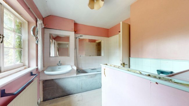 Ladds House, Old Otford Road, Sevenoaks, Kent, TN14 5EZ 6